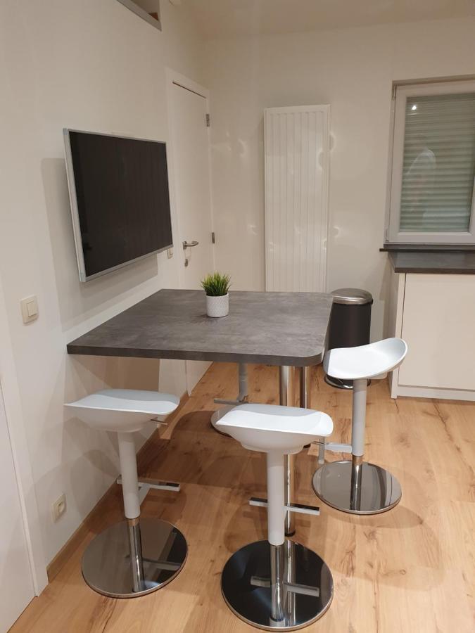 Brussels North - Pajot Apartments Wemmel ภายนอก รูปภาพ