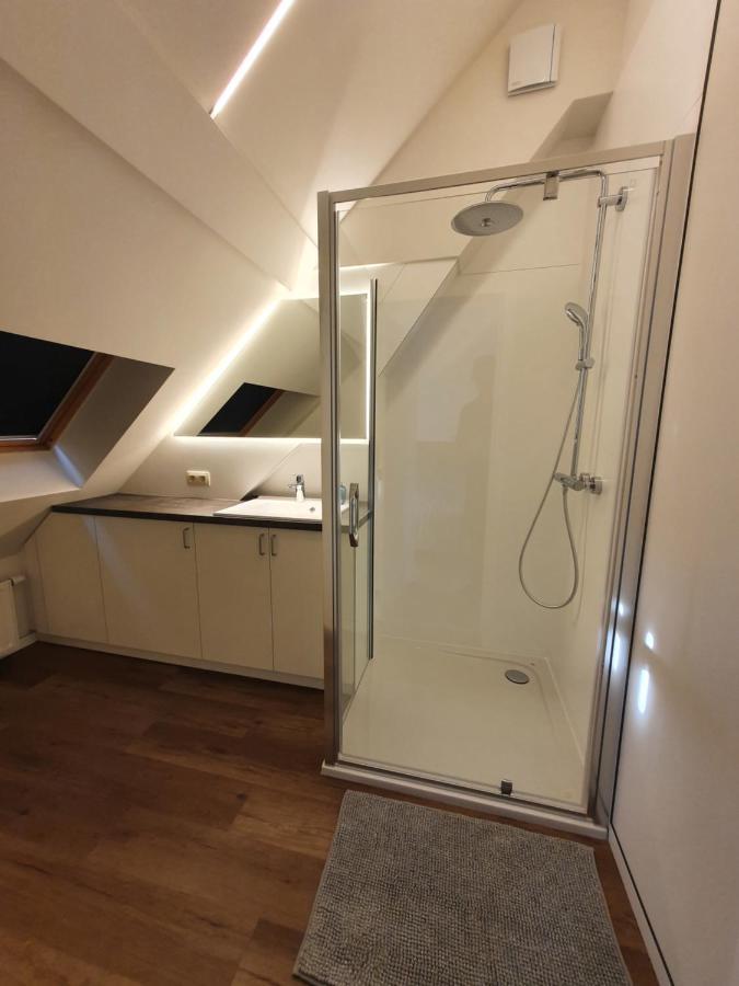 Brussels North - Pajot Apartments Wemmel ภายนอก รูปภาพ
