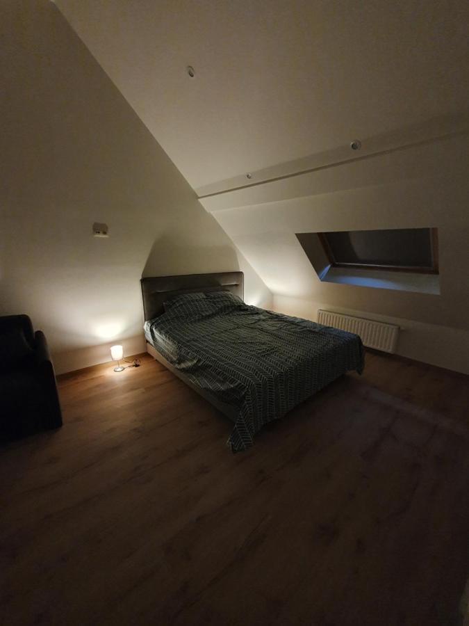 Brussels North - Pajot Apartments Wemmel ภายนอก รูปภาพ